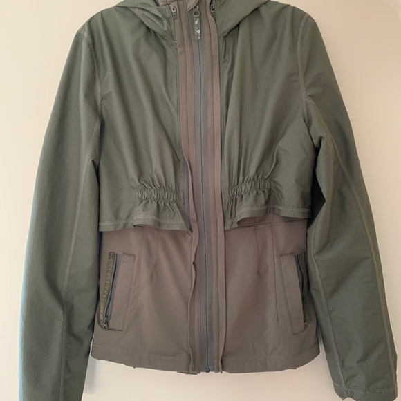 Lululemon jacket - Picture 1 of 5